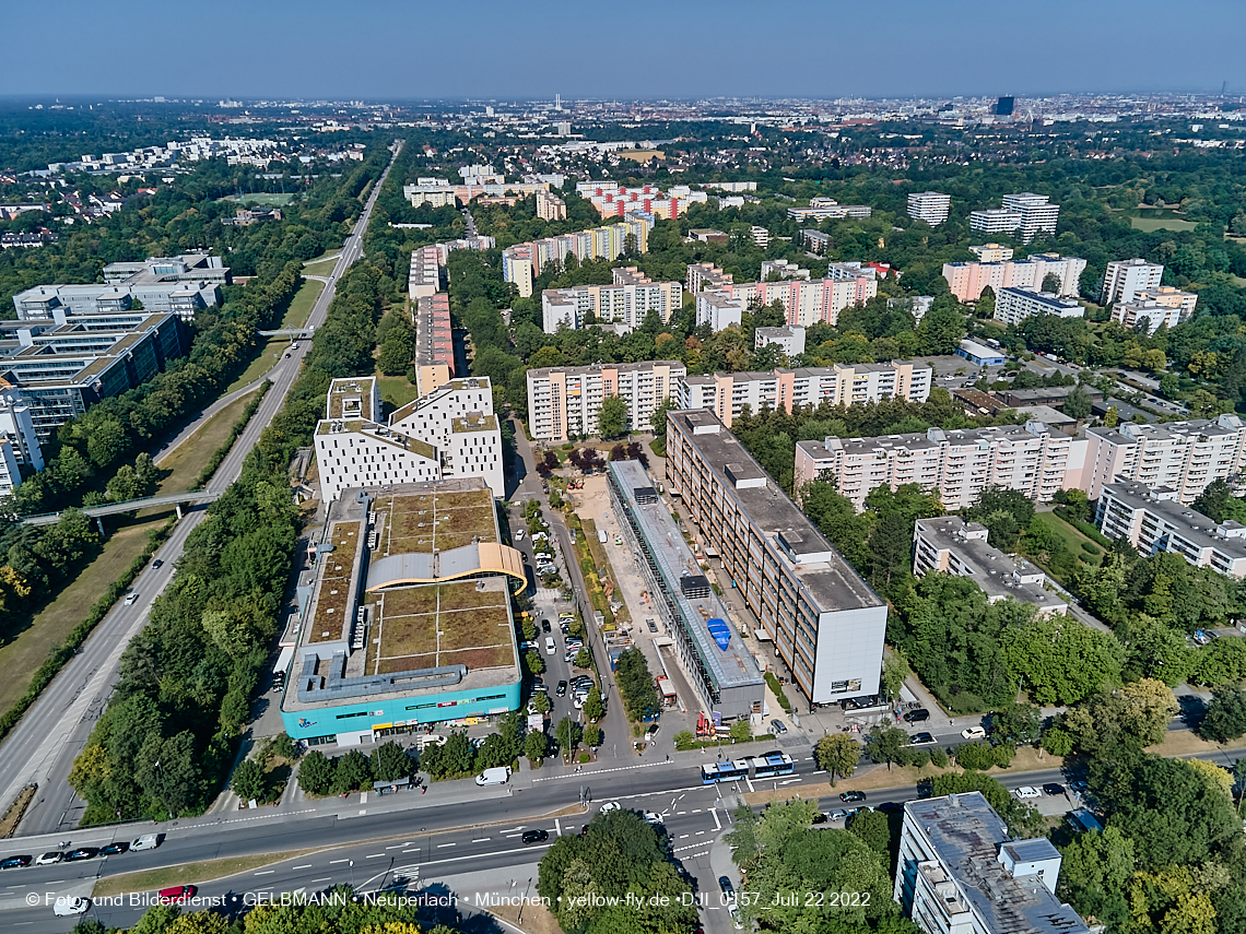 22.07.2022 - Plettzentrum und Montessori Schule in Neuperlach